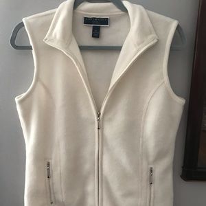 Karen Scott vest